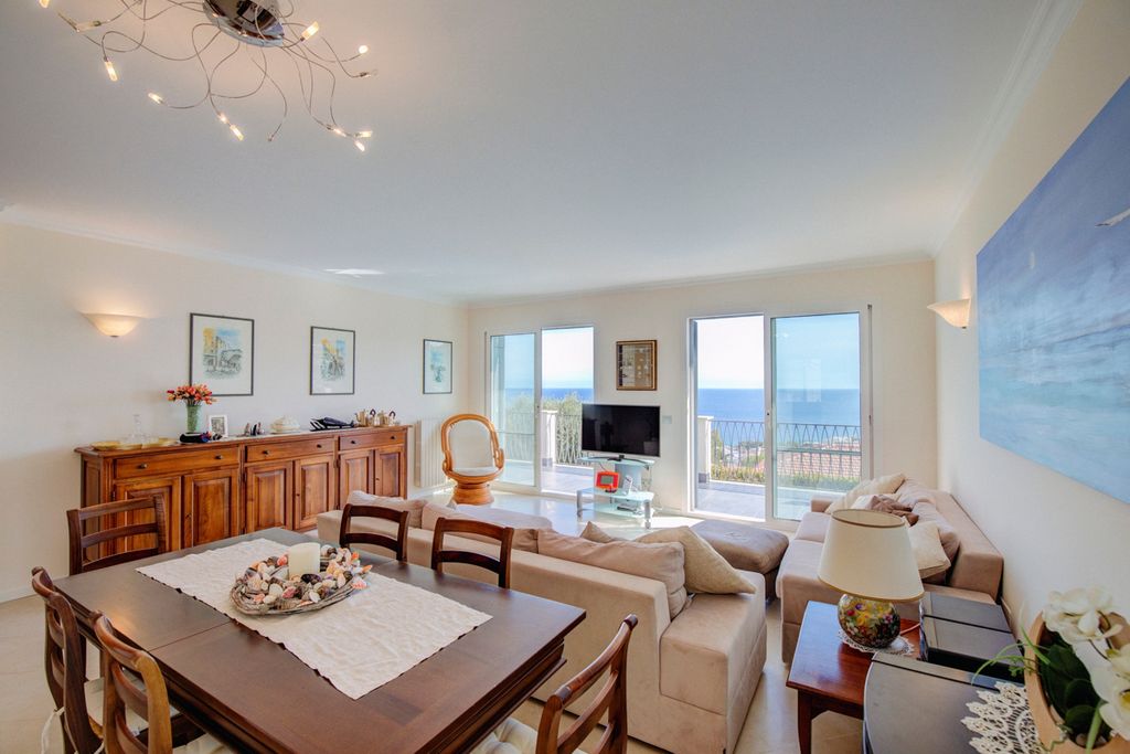 Villa Sanremo Liguria Olivers Travels 3