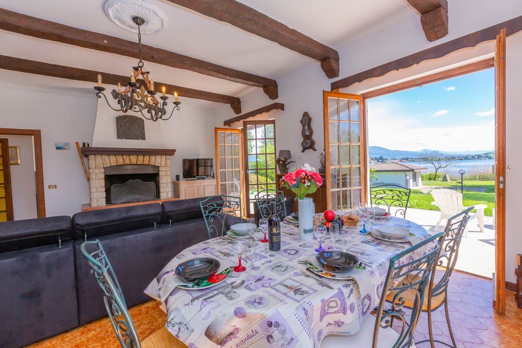 Villa Romantica Italian Lakes Olivers Travels 4