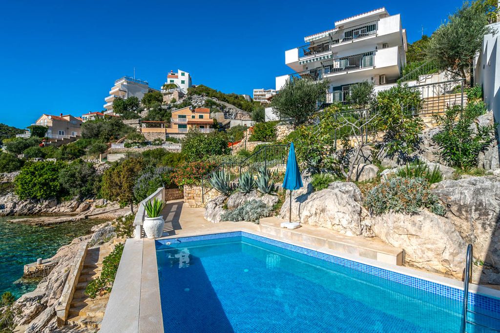 Casa Vela Dalmatia Olivers Travels 1