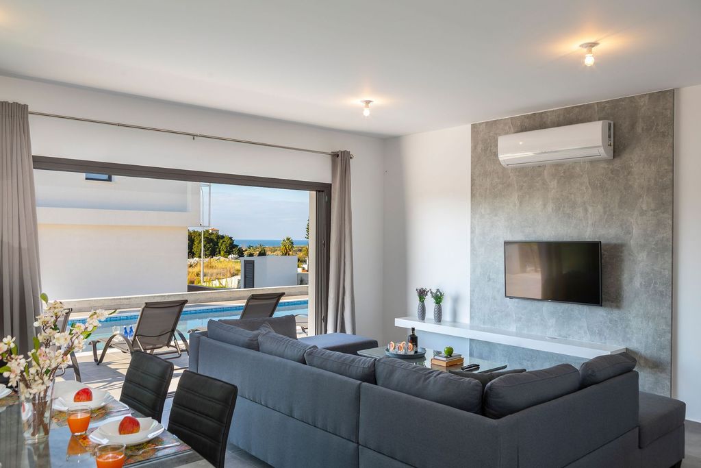 Villa Zafer Cyprus Olivers Travels 5