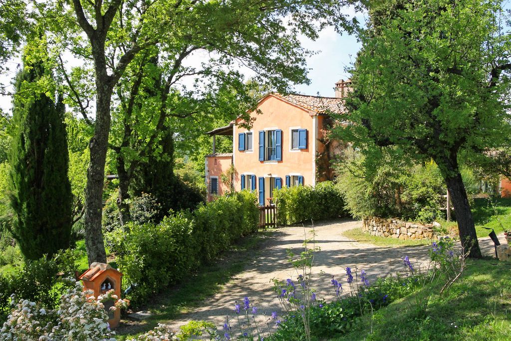 Casa Castano Tuscany Italy OliversTravels 3