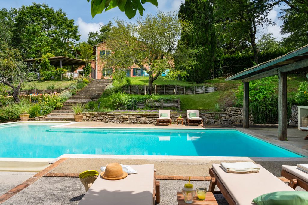 Casa Castano Tuscany Italy OliversTravels 4