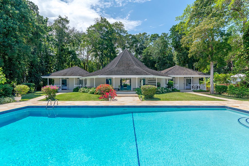 Frangipani Prospect Estate Jamaica Olivers Travels 2