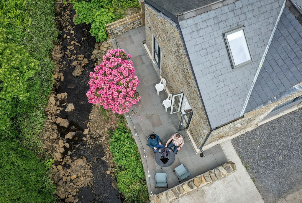 Falls Cottage Wales Olivers Travels 4