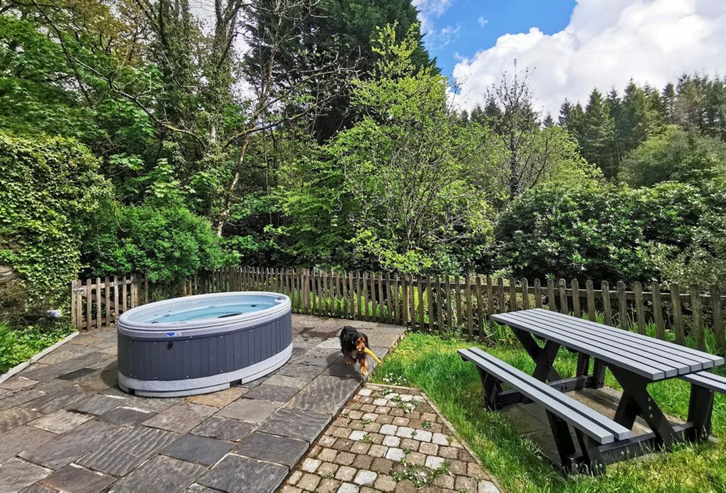 Stable Cottage Wales Olivers Travels 2