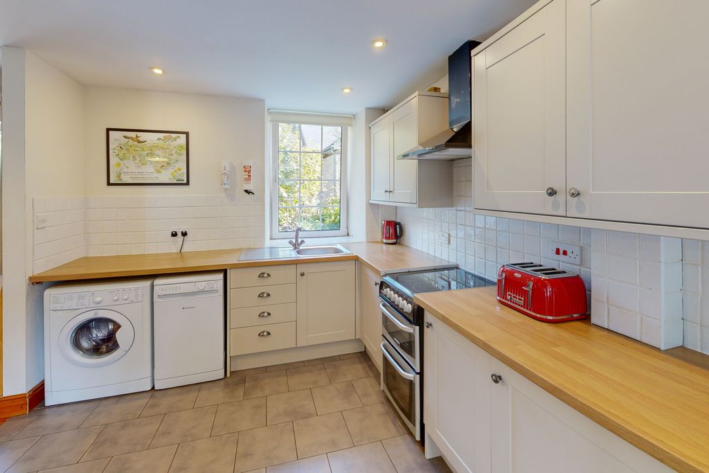 Stream Cottage Wales Olivers Travels 05