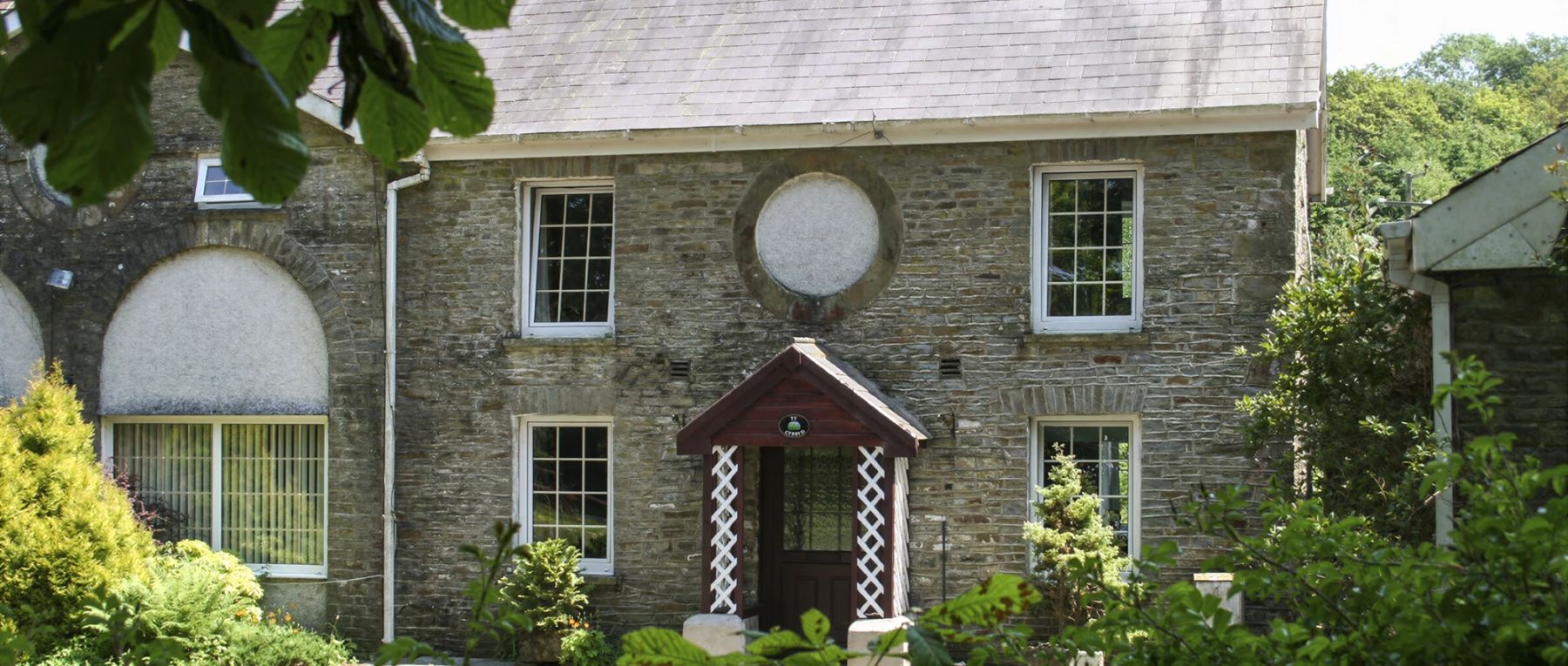 001 mountain coach house wales olivers travels desktop center