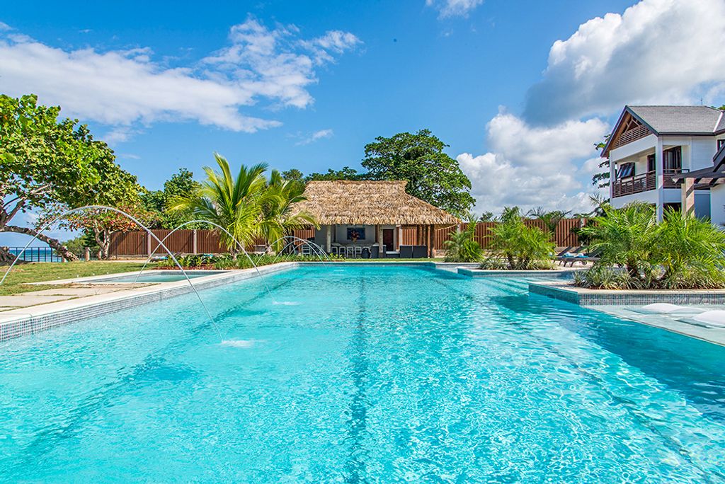 Hart Cove Jamaica Olivers Travels 1 01