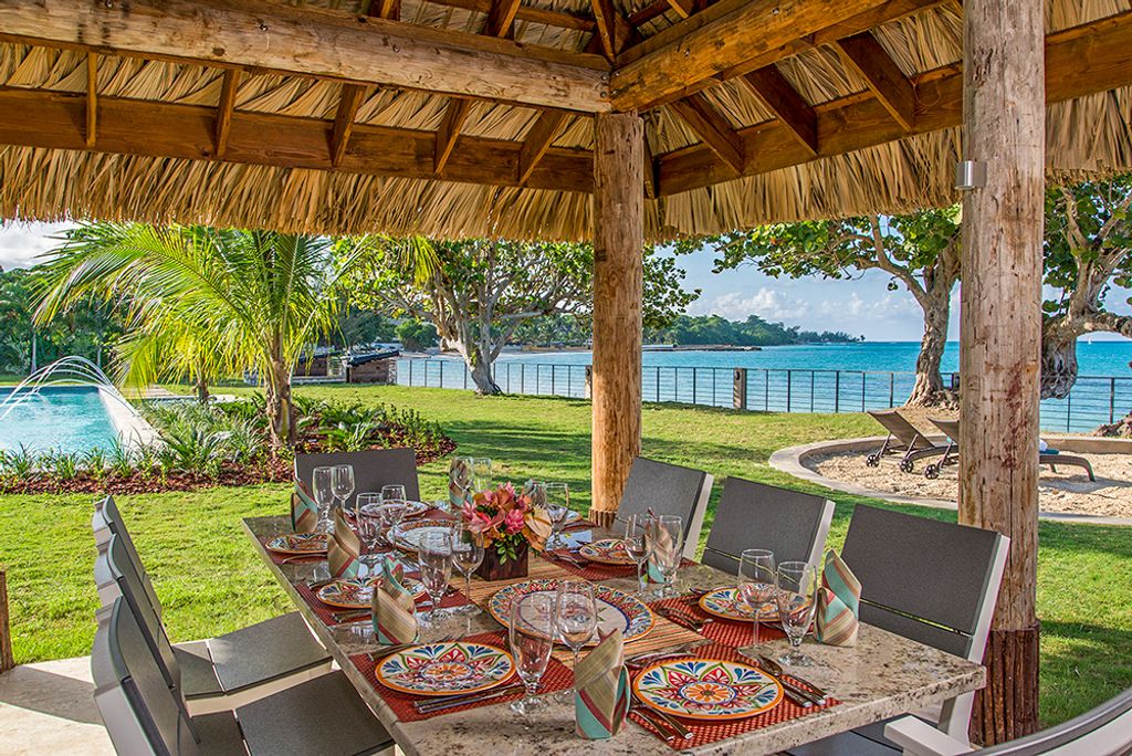 Hart Cove Jamaica Olivers Travels 5 01