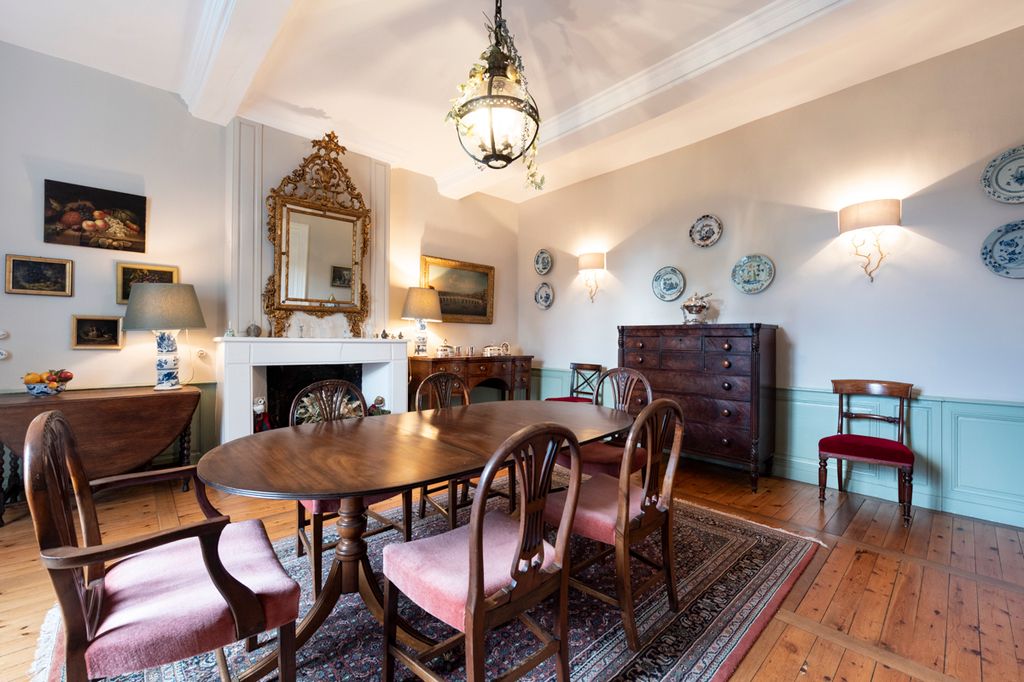 Chateau Monet Normandy Olivers Travels4