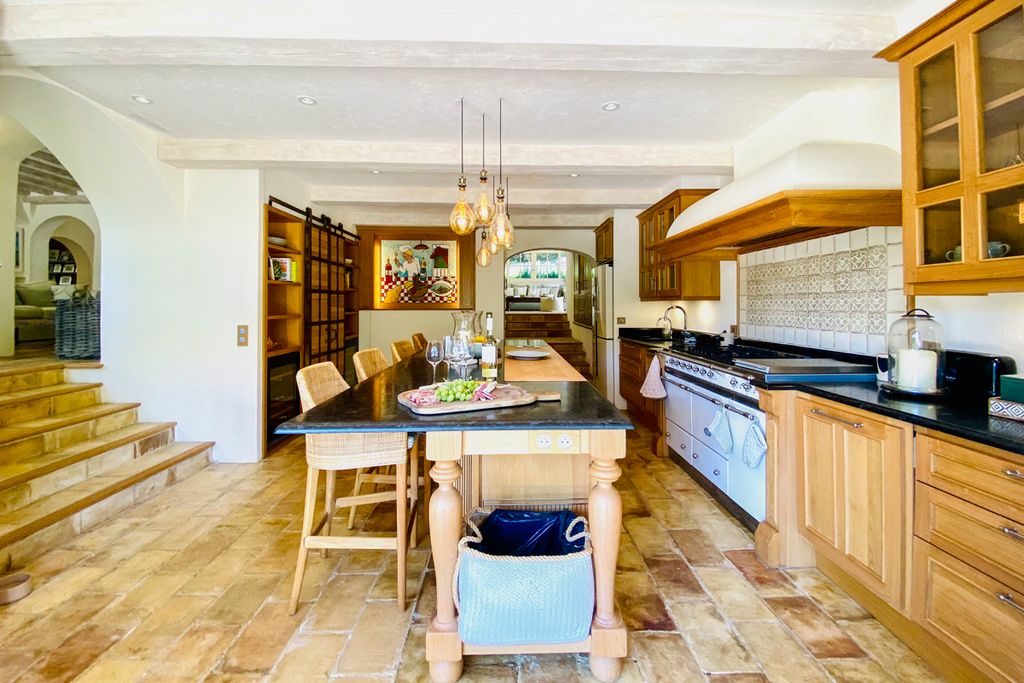 Villa Genevrier French Riviera Olivers Travels 4