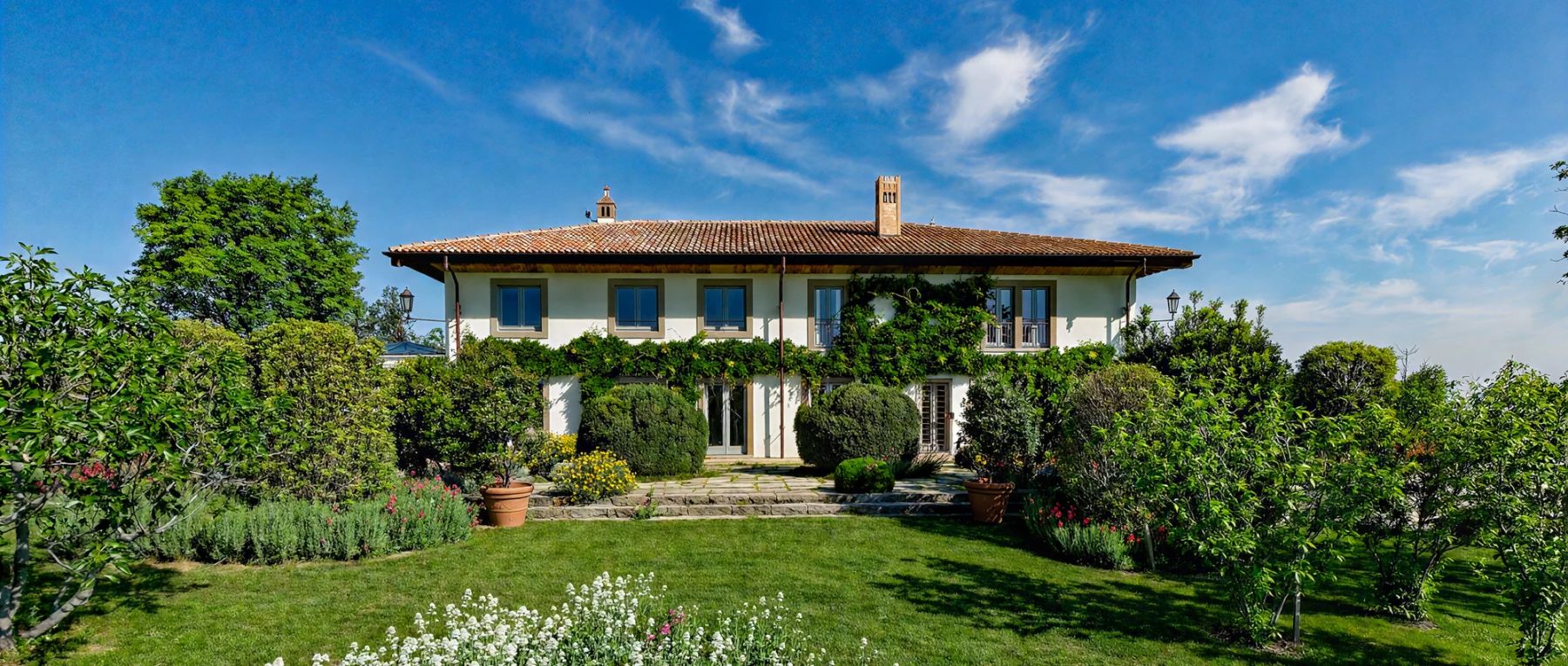 001 palazzo di varignana amagioia northern italy olivers travels desktop center