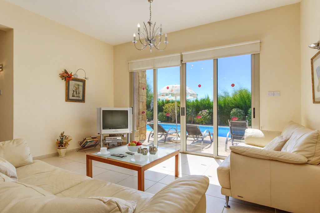 Villa Stefani Cyprus Olivers Travels 2