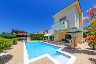 Villa Stefani Cyprus Olivers Travels 1