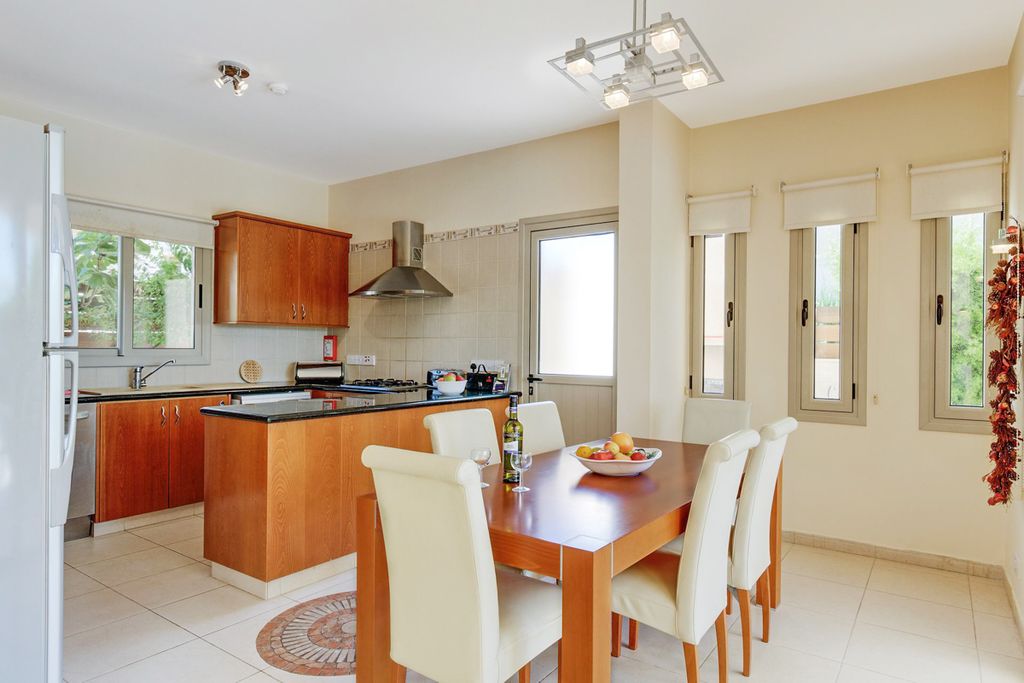 Villa Stefani Cyprus Olivers Travels 3