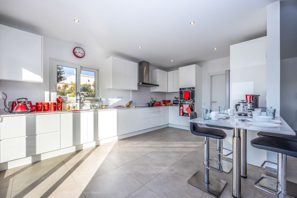 Casa Bissau Algarve Olivers Travels 5