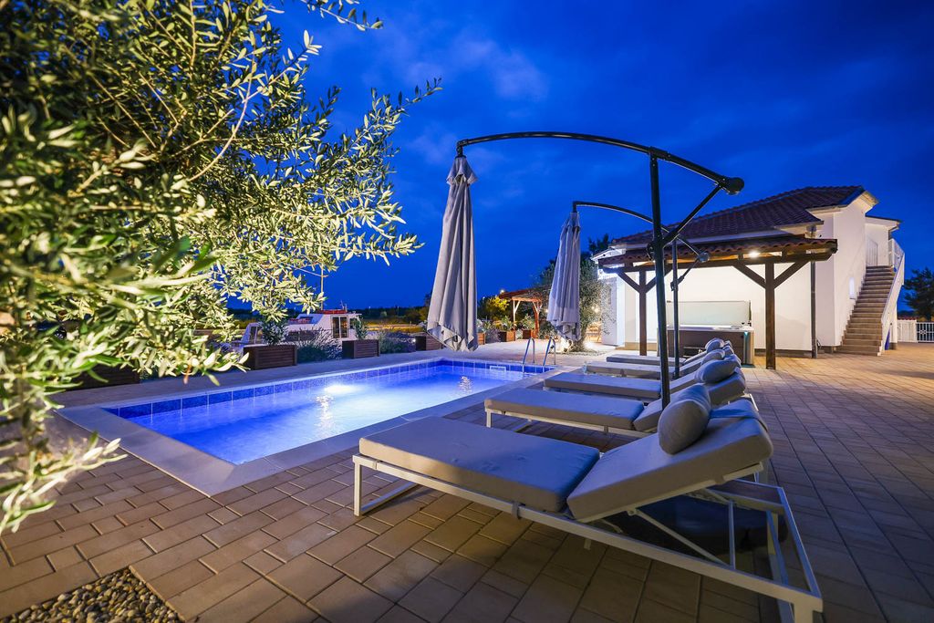 Villa Velebit Dalmatia Coast Croatia OliversTravels 3