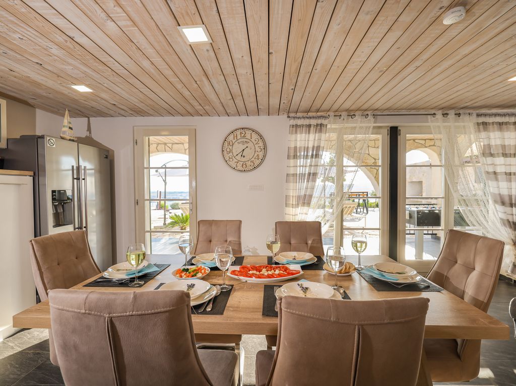 Villa Lana Kvarner Olivers Travels 03