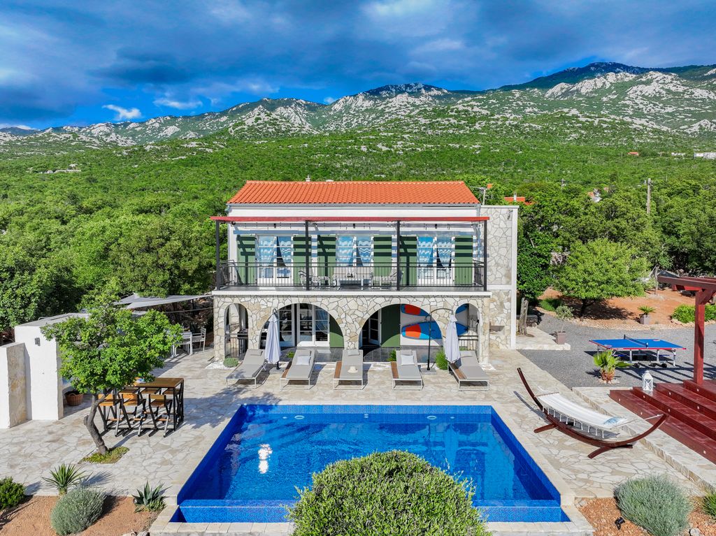 Villa Lana Kvarner Olivers Travels 01