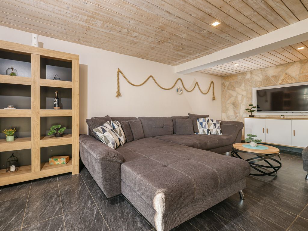 Villa Lana Kvarner Olivers Travels 05.1