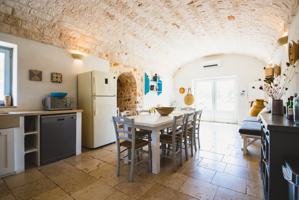 Trullo Mendula Puglia Olivers Travel 4