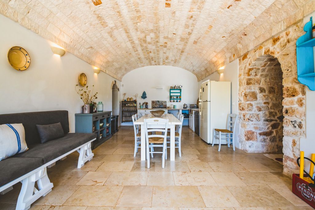 Trullo Mendula Puglia Olivers Travels 4