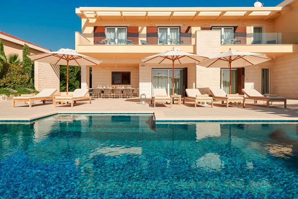 Villa Luksuzan I Hvar Cratia OliversTravels 2