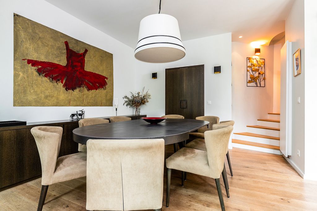 Maison De La Revolution Paris Region Olivers Travels 5