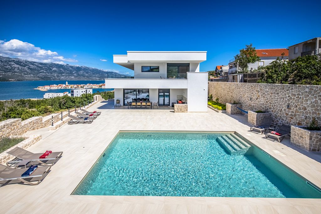 Villa Vinjerac Dalmatia Coast Olivers Travels 1