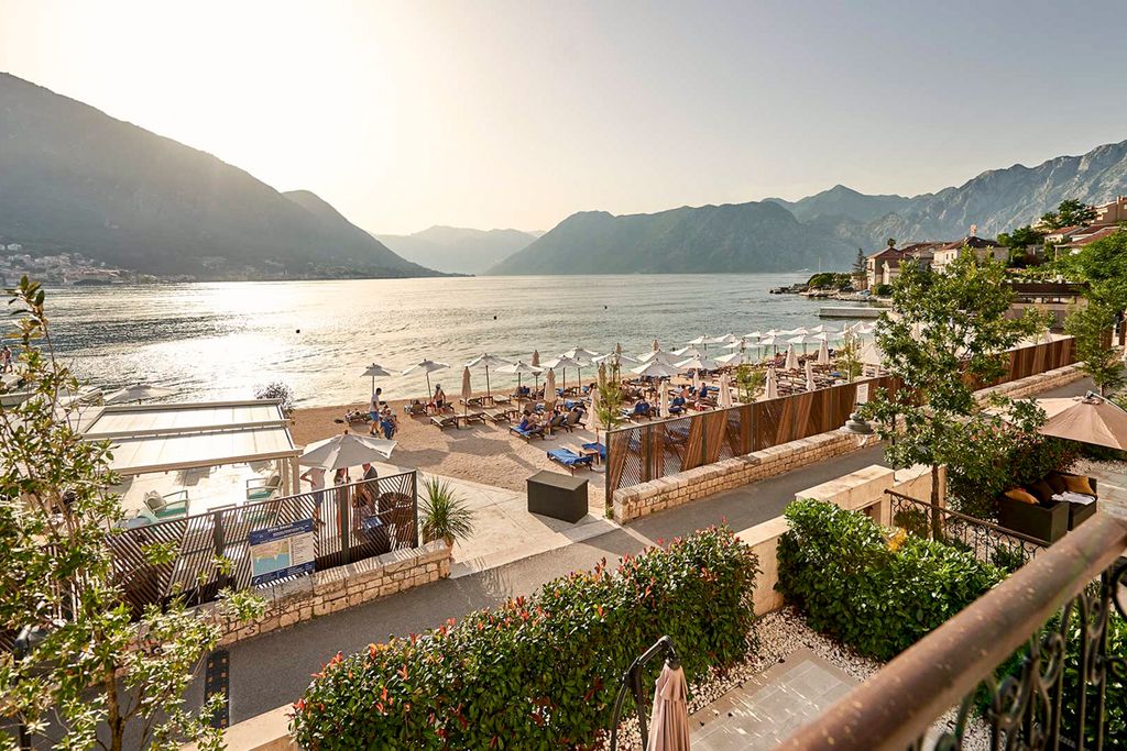 Huma Beachfront Montenegro Olivers Travels2