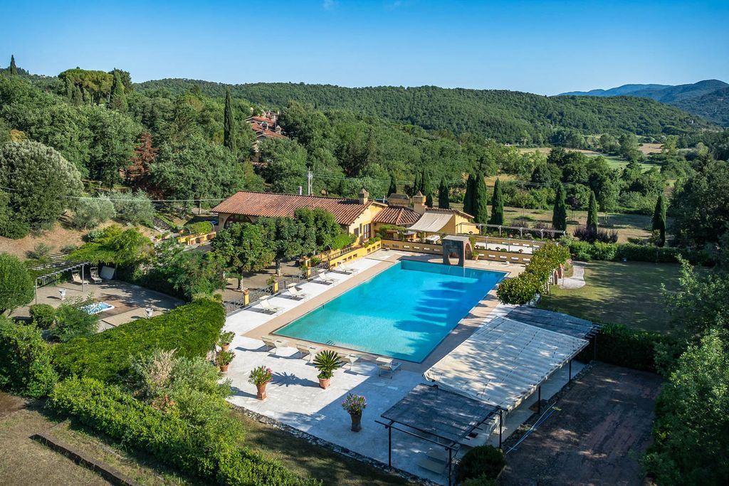 Villa Torre Giulia tuscany Italy Olivers Travels 2