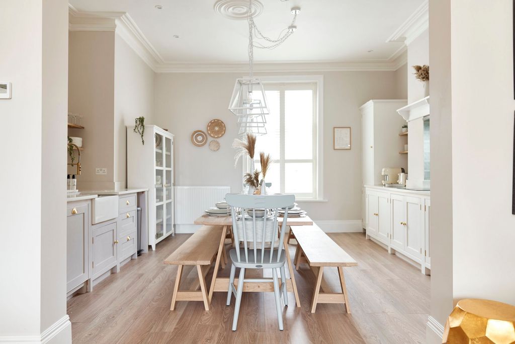 The Sanctuary Dorset Olivers Travels 3