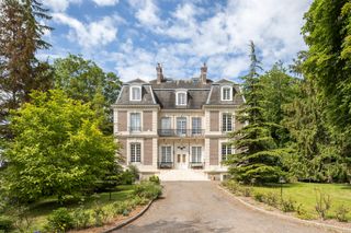 Chateau Alphonse Normandy Olivers Travels1