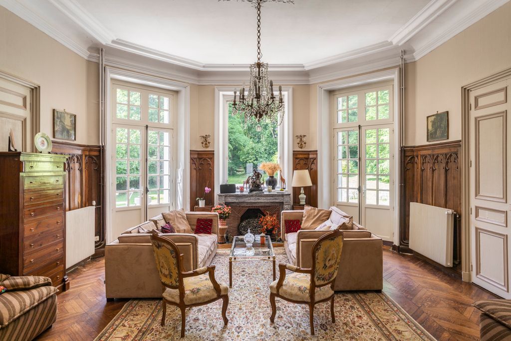 Chateau Alphonse Normandy Olivers Travels3