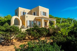 Can Negret Ibiza Olivers Travel 1