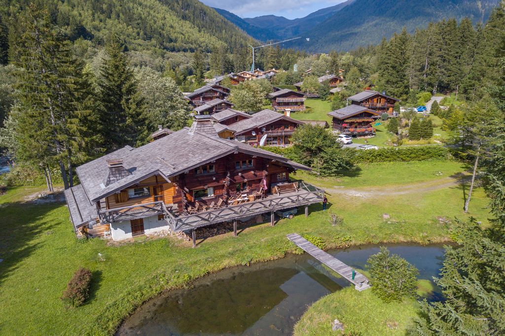 Chalet Chatoyer Chamonix Olivers Travels 23