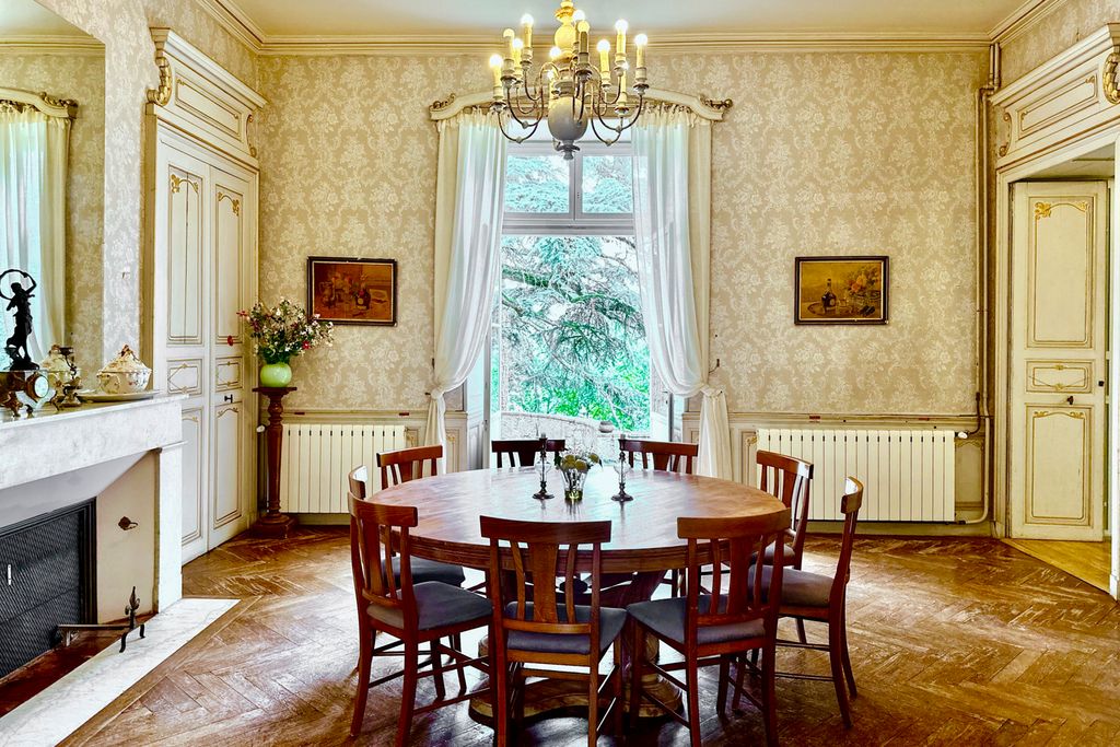 Chateau De La Perse Midi Pyrenees Olivers Travls4