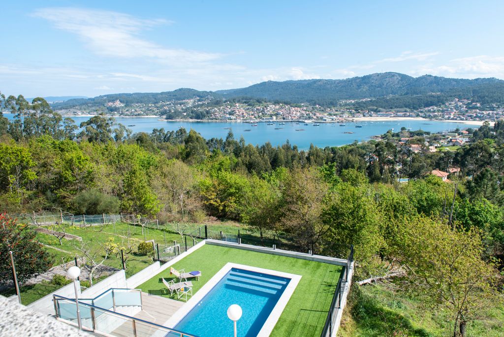 Villa Arneles Galicia Olivers Travels 2