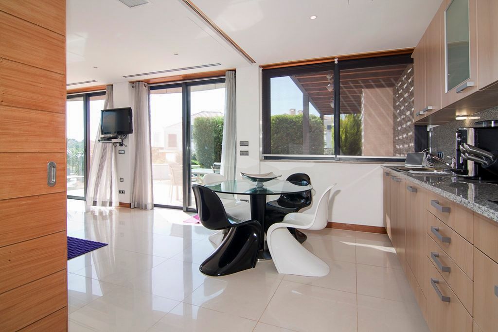 Villa Horta Vale do Lobo Olivers Travels 4