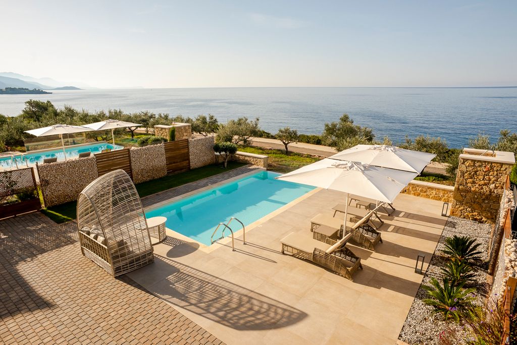 Villa Stoupa 2 Mainland Greece Olivers Travels2