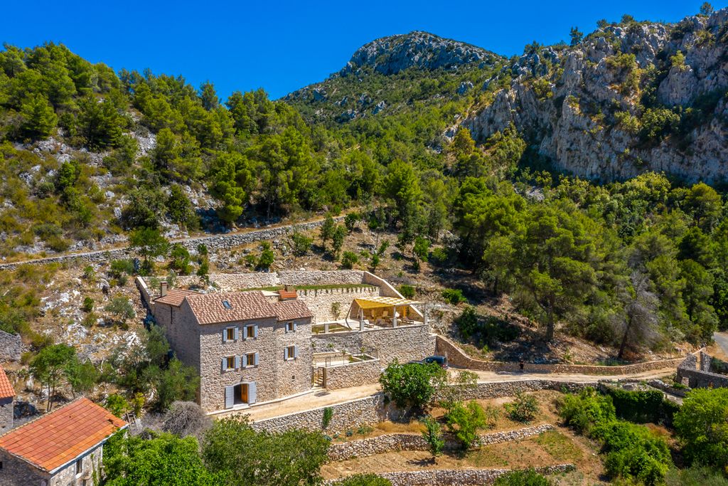 Villa Pharos Hvar Olivers Travels 1