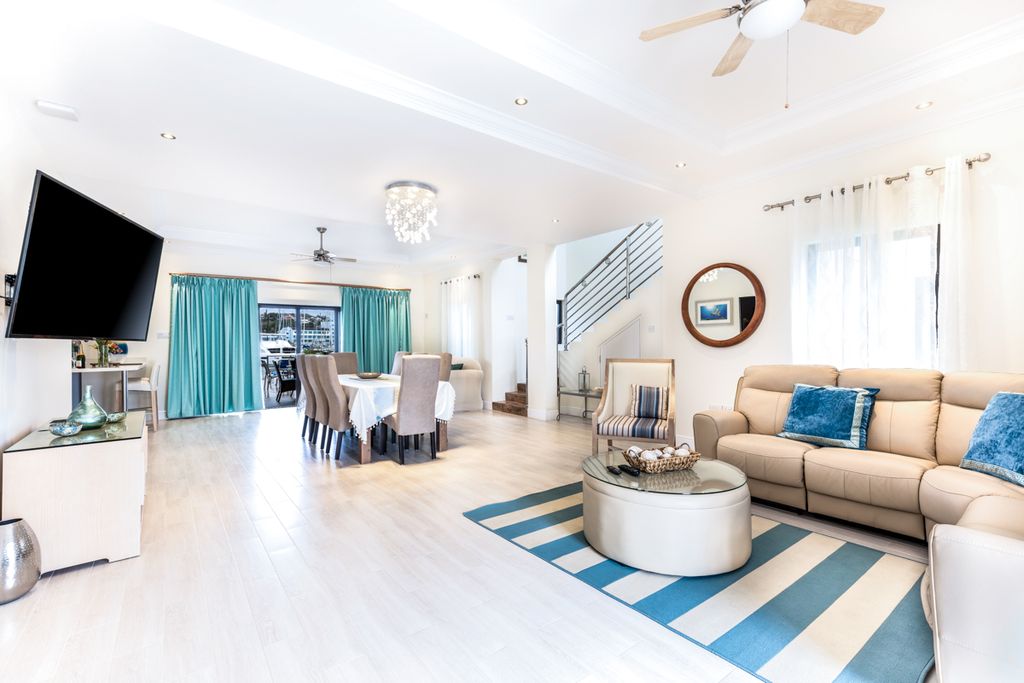 Villa Waters Edge St Lucia Olivers Travels 3