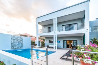 Villa Waters Edge St Lucia Olivers Travels 1