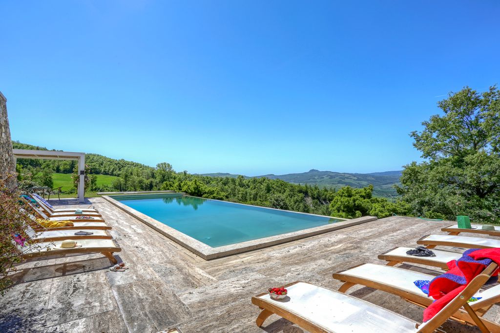 Cento Petali Tuscany Olivers Travels2