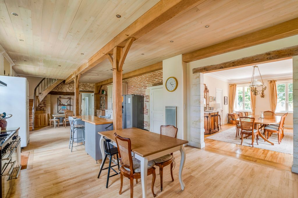 Maison Merisier Dordogne Olivers Travels11