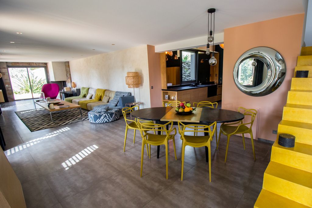 Villa Dupont French Riviera Olivers Travels3