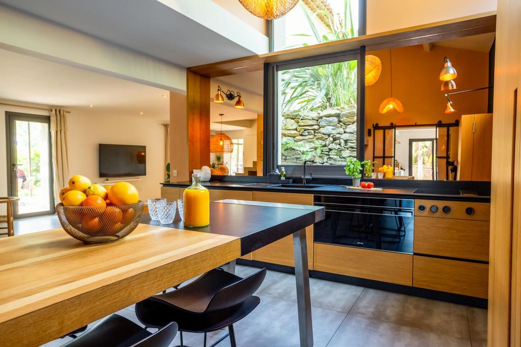 Villa Dupont French Riviera OliversTravels 5