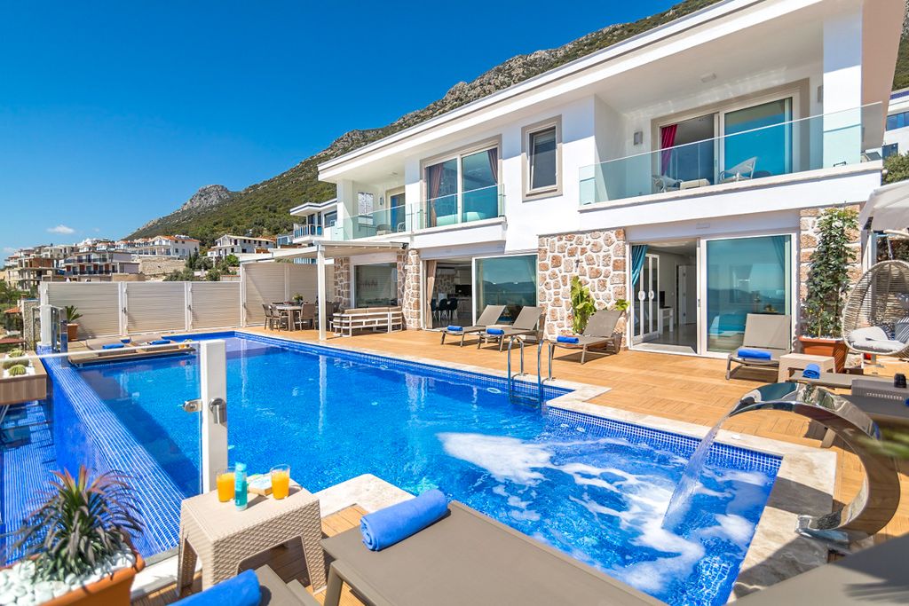 Villa Zultanite Kalkan Olivers Travels 1