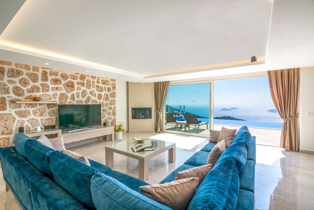 Villa Zultanite Kalkan Olivers Travels 4