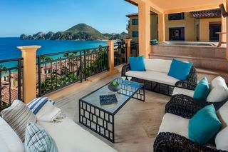 Penthouse Dia Pacifico Mexico Olivers Travels 1